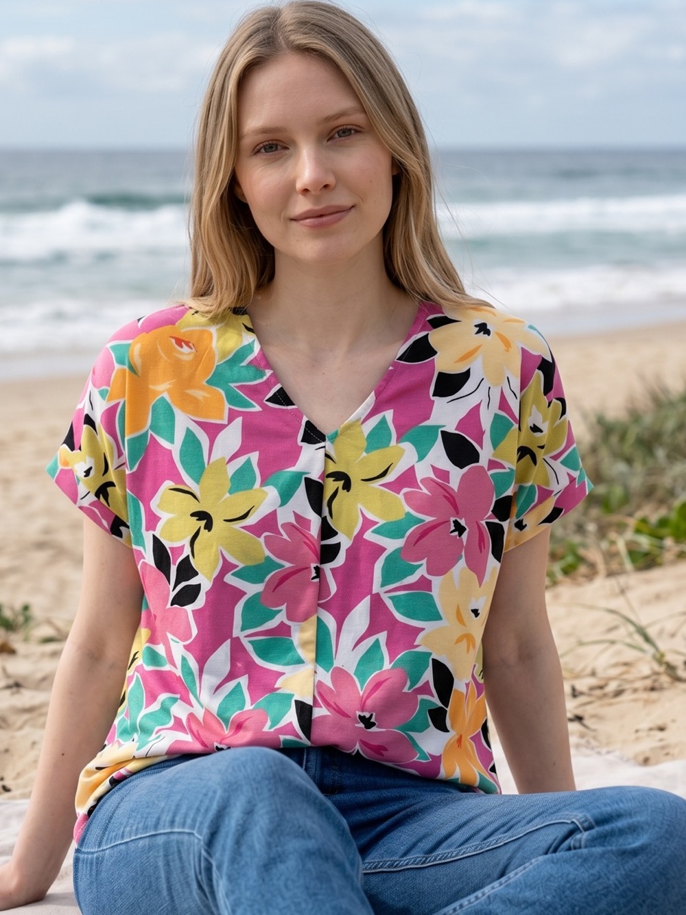 Women’s Floral V-Neck Short Sleeve Blouse in Pink Mix